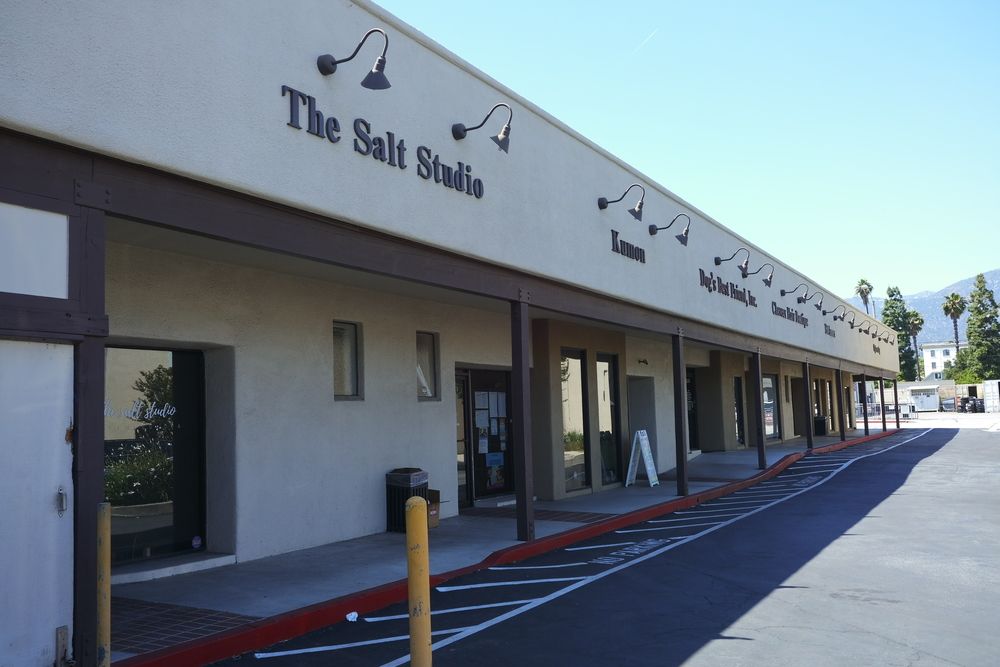 Walnut Hill Center: 185 N Hill Ave, Pasadena, CA 91106